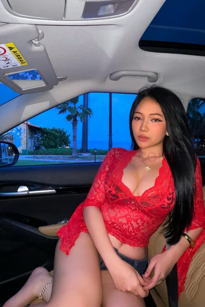 KL Escort Girl Malay Escort in Kuala Lumpur wearing red lace top. KL Call Girl Service. Malaysia Sex Service